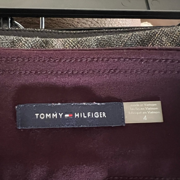 LIKE NEW Tommy Hilfiger size 4 plum colored business/casual leggings. - Picture 5 of 6
